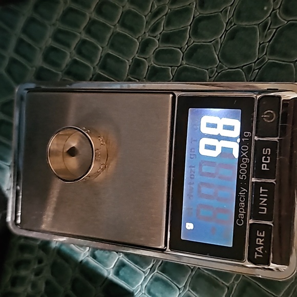 GUCCI 18K WHITE GOLD 9MM - Picture 10 of 16